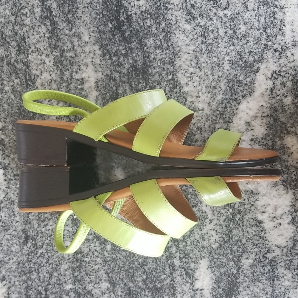 (6) Lime Green Strappy Low Heel Leather Upper Sandals Summer Vacation - Picture 5 of 12